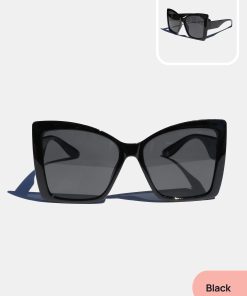 Alternative view of Oversized Butterfly Frames