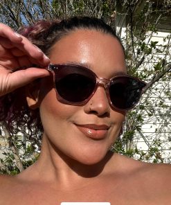 Alternative view of Trendy Semi-Transparent Shades